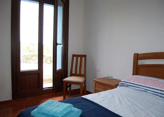 Casa El Refugio Para 12 Con Finca En Llanes
